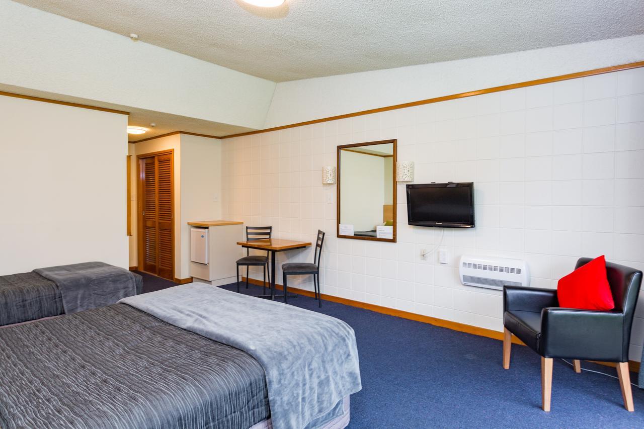 The Redwood Hotel Christchurch Exterior foto