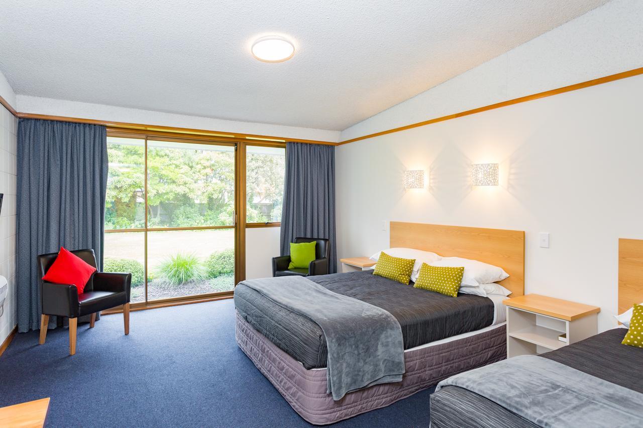 The Redwood Hotel Christchurch Exterior foto