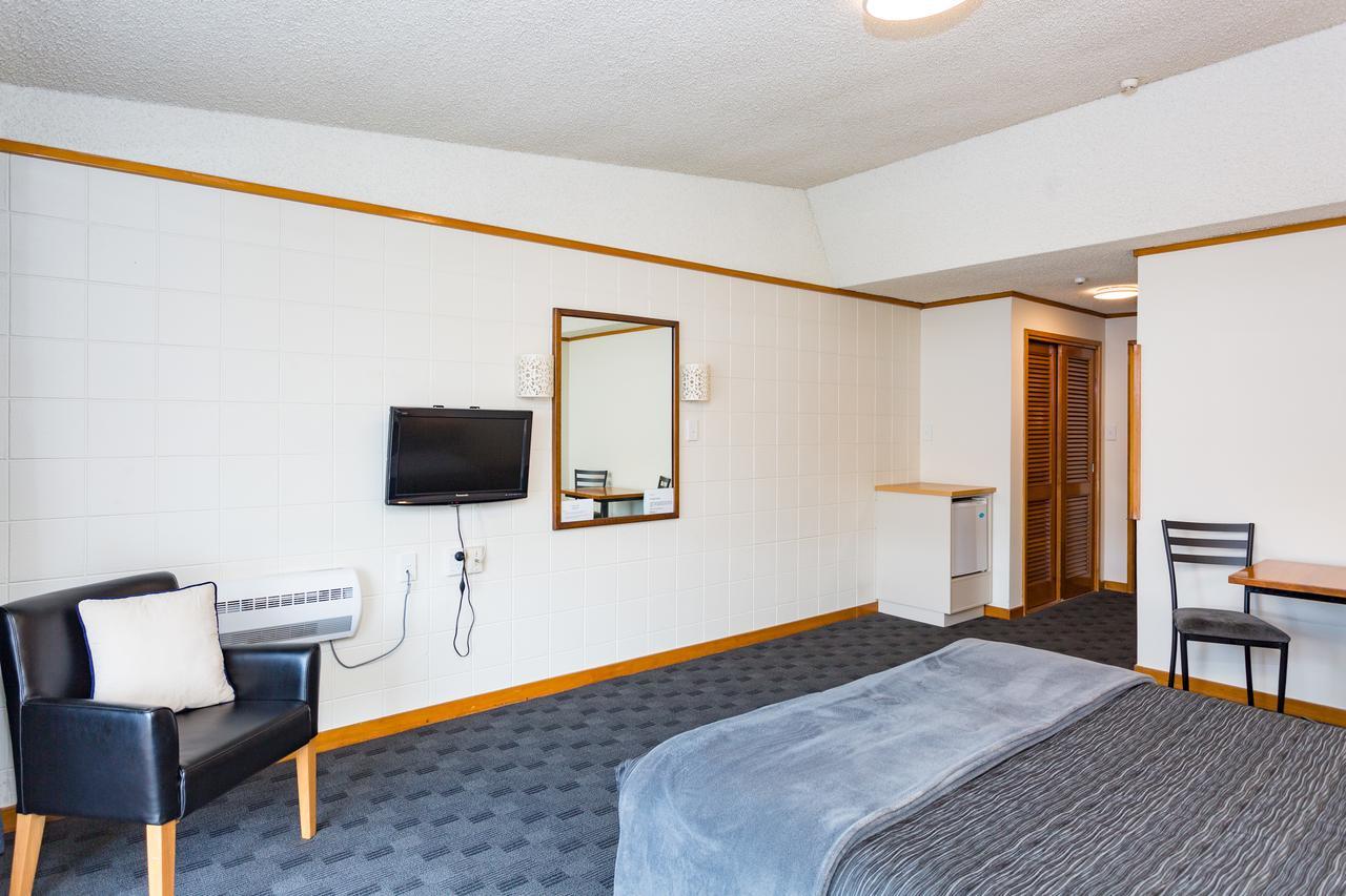 The Redwood Hotel Christchurch Exterior foto
